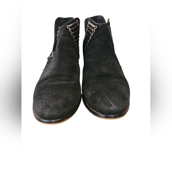 Vince Camuto SZ 7.5 Black Pevista D'Orsay Pull On Suede Biker Heeled Bootie - Picture 2 of 11